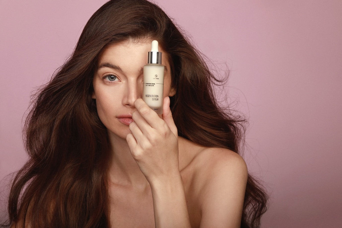 Key Benefits of Using a Face Serum | La Thea Cosmetics